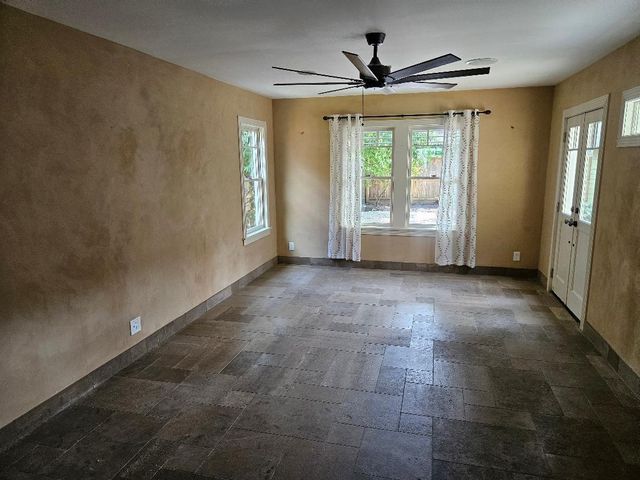 2709 Albans Road, West University Place, TX 77005