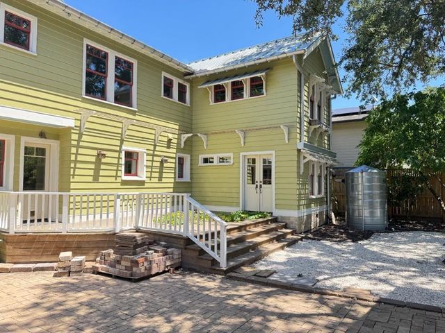 2709 Albans Road, West University Place, TX 77005