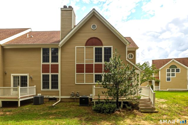600 Washington Avenue E1, North Haven, CT 06473