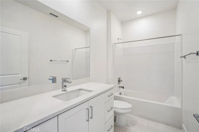 1681 Coral Sea Lane, San Pedro, CA 90731