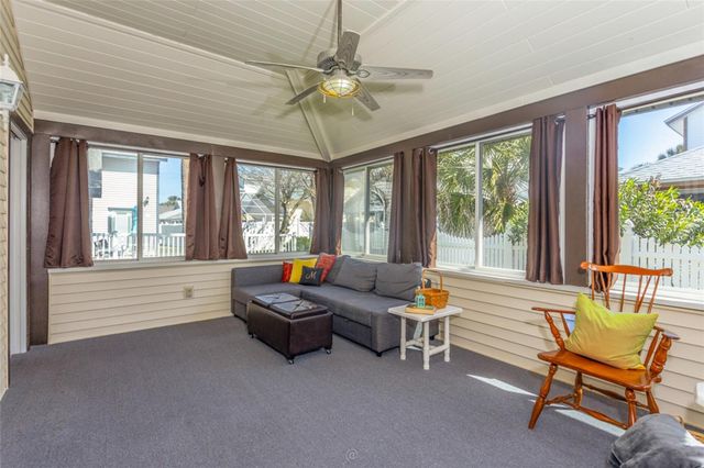 9 SEA VISTA DRIVE, Palm Coast, FL 32137