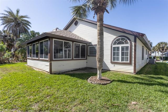 9 SEA VISTA DRIVE, Palm Coast, FL 32137