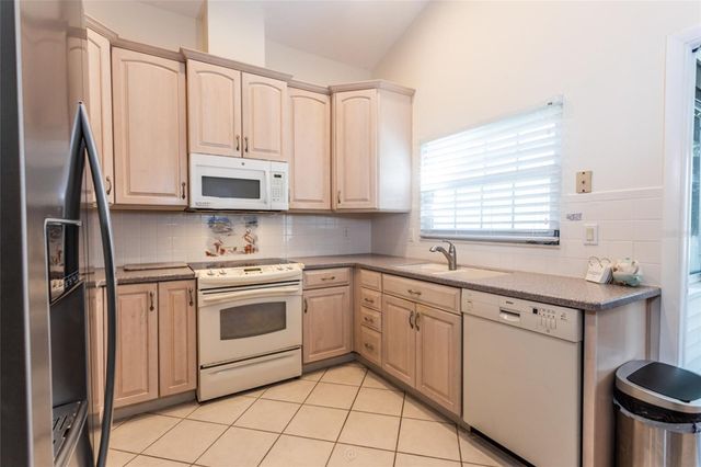 9 SEA VISTA DRIVE, Palm Coast, FL 32137