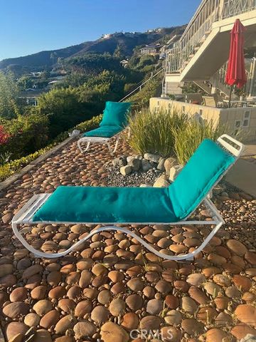21702 Ocean Vista Drive B, Laguna Beach, CA 92651