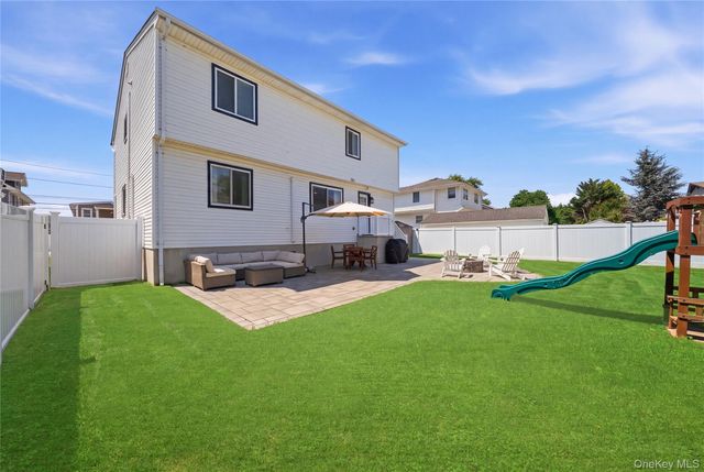 2569 Seminole Avenue, Seaford, NY 11783