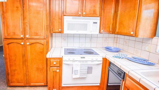 14717 Deon Dr, Sonora, CA 95370