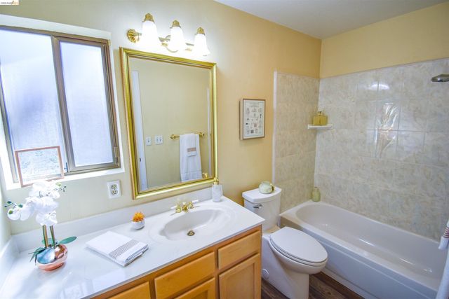 14717 Deon Dr, Sonora, CA 95370