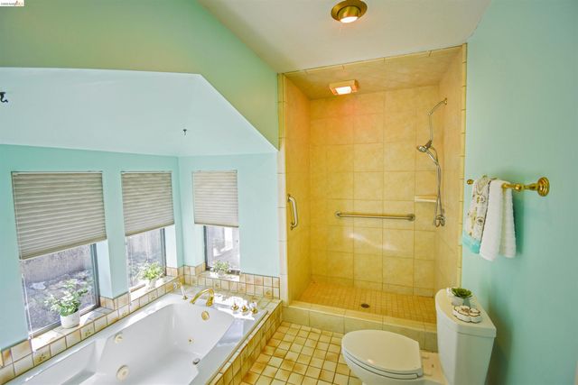 14717 Deon Dr, Sonora, CA 95370