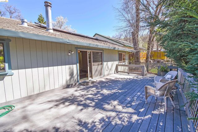 14717 Deon Dr, Sonora, CA 95370