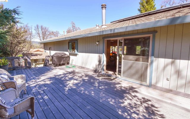 14717 Deon Dr, Sonora, CA 95370