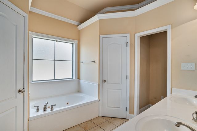 9886 Freedoms Way, Keithville, LA 71047