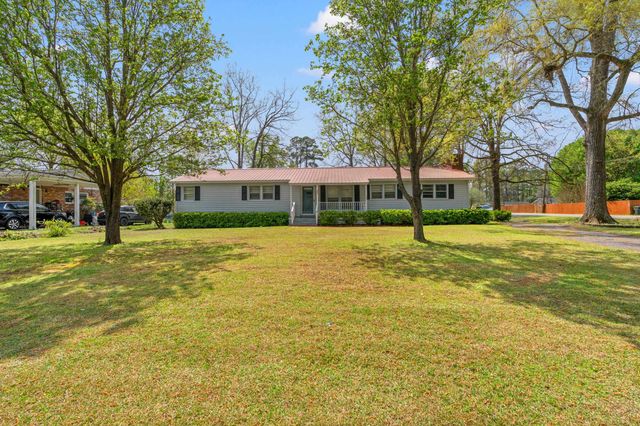 1623 Sherwood Dr., Conway, SC 29526