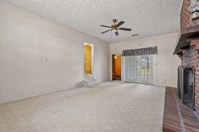1623 Sherwood Dr., Conway, SC 29526