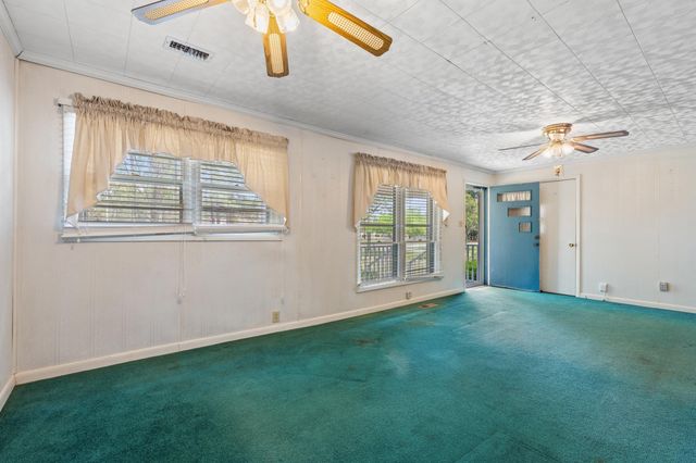 1623 Sherwood Dr., Conway, SC 29526