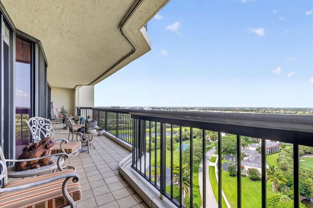 1900 Consulate Place 1705, West Palm Beach, FL 33401