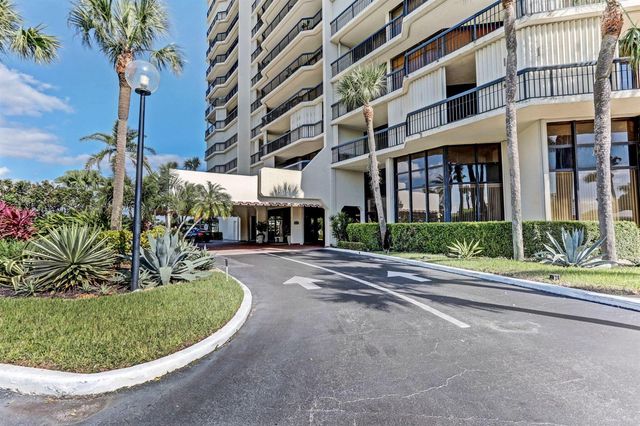 1900 Consulate Place 1705, West Palm Beach, FL 33401