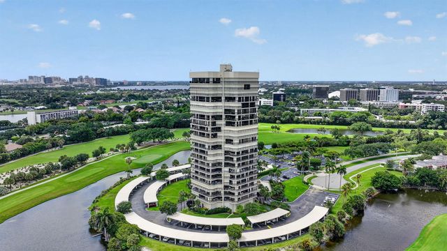 1900 Consulate Place 1705, West Palm Beach, FL 33401