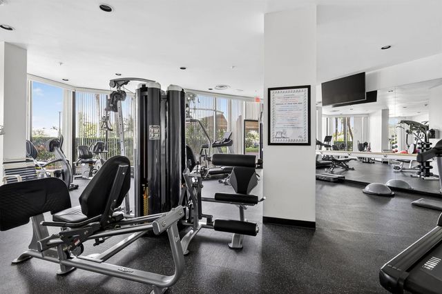 1900 Consulate Place 1705, West Palm Beach, FL 33401