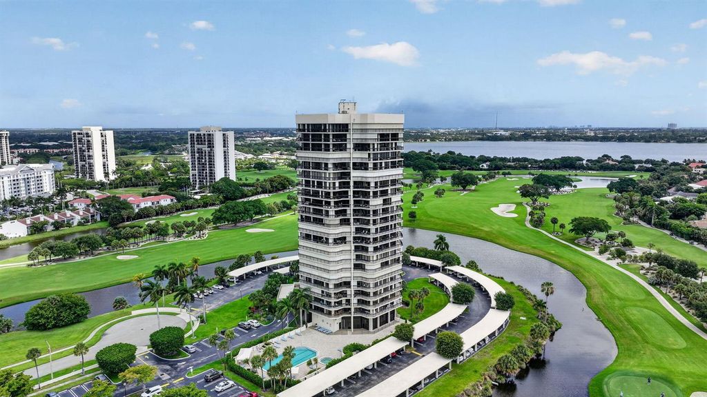 1900 Consulate Place 1705, West Palm Beach, FL 33401