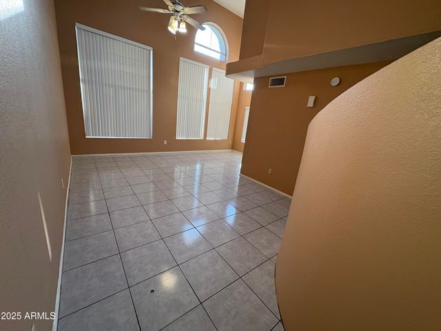 473 S SUNRISE Drive, Gilbert, AZ 85233