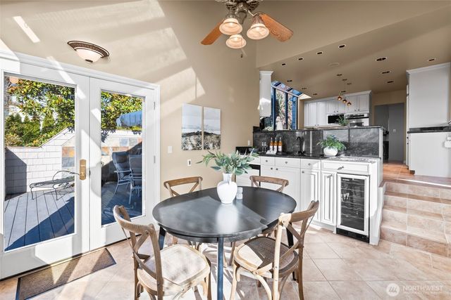 710 42nd Avenue NW, Gig Harbor, WA 98335