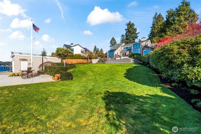 710 42nd Avenue NW, Gig Harbor, WA 98335