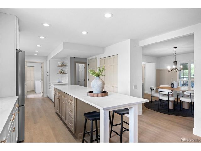8624 E Mineral Cir, Centennial, CO 80112