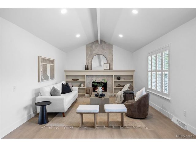 8624 E Mineral Cir, Centennial, CO 80112
