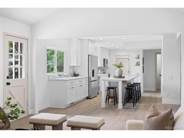 8624 E Mineral Cir, Centennial, CO 80112
