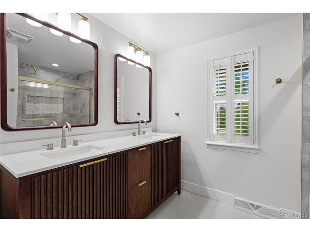 8624 E Mineral Cir, Centennial, CO 80112
