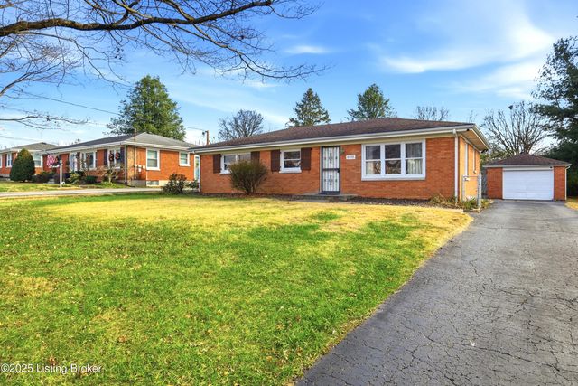 8808 Michael Edward Dr, Louisville, KY 40291