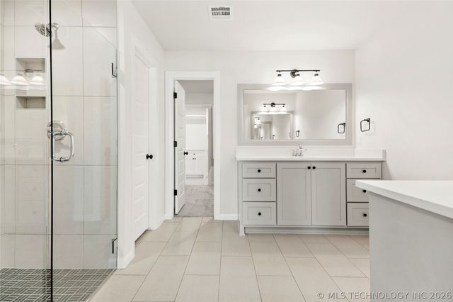 1203 N Elder Avenue, Broken Arrow, OK 74012