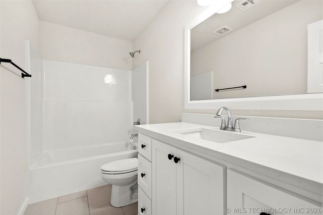 1203 N Elder Avenue, Broken Arrow, OK 74012