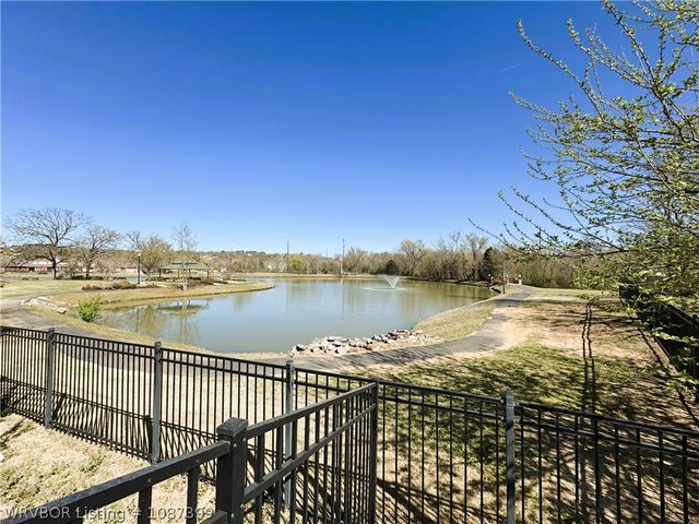 9005 Lakeside Way, Fort Smith, AR 72903