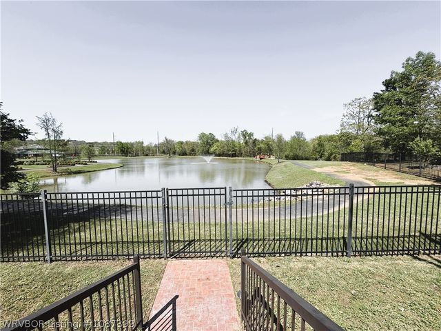 9005 Lakeside Way, Fort Smith, AR 72903