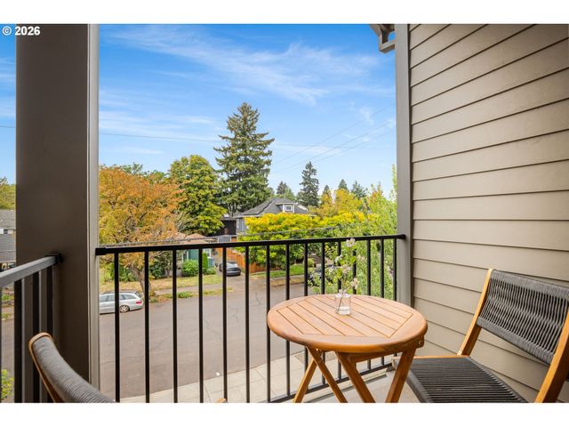 4222 N KERBY Ave, Portland, OR 97217