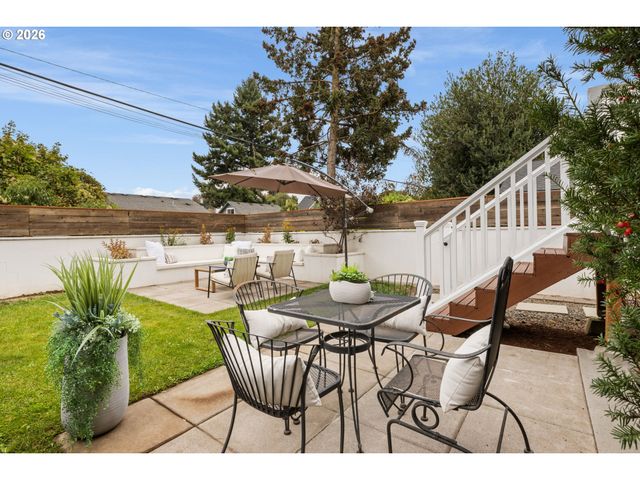 4222 N KERBY Ave, Portland, OR 97217