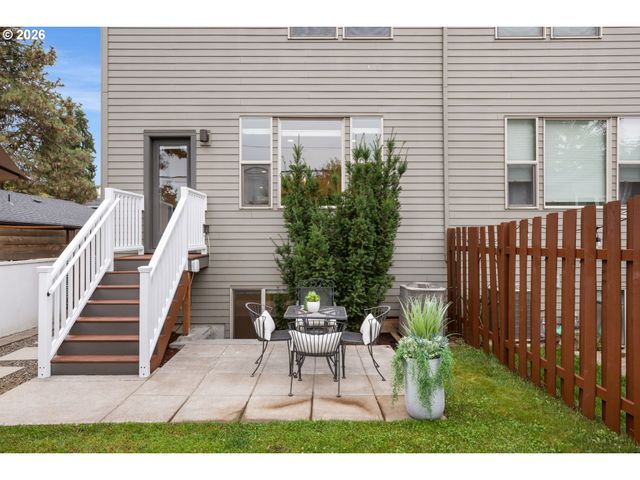4222 N KERBY Ave, Portland, OR 97217