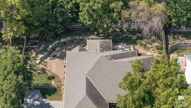 207 Ruth's Lane, Wamego, KS 66547