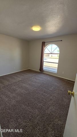 10932 GEORGE ARCHER Drive, El Paso, TX 79936