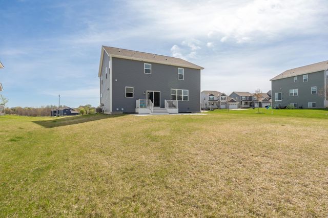 1716 Rainier Drive, Shakopee, MN 55379