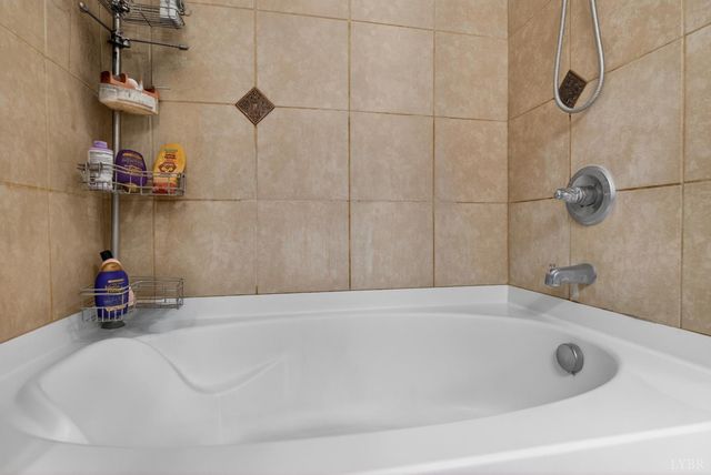 1198 Crest Ridge Drive, Bedford, VA 24523