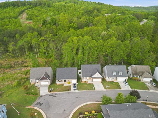1198 Crest Ridge Drive, Bedford, VA 24523