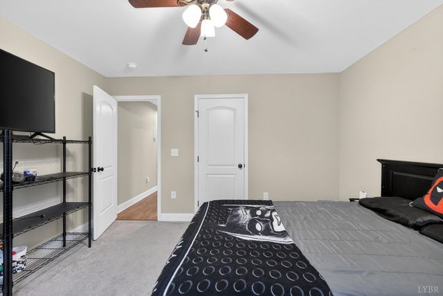 1198 Crest Ridge Drive, Bedford, VA 24523