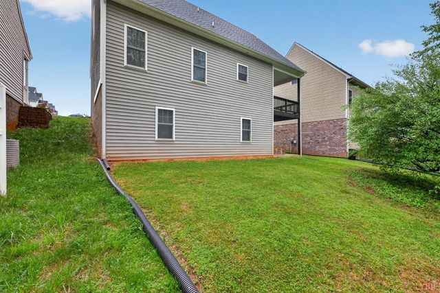 1198 Crest Ridge Drive, Bedford, VA 24523