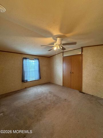 1881 W Route 37 264, Toms River, NJ 08757