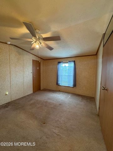 1881 W Route 37 264, Toms River, NJ 08757