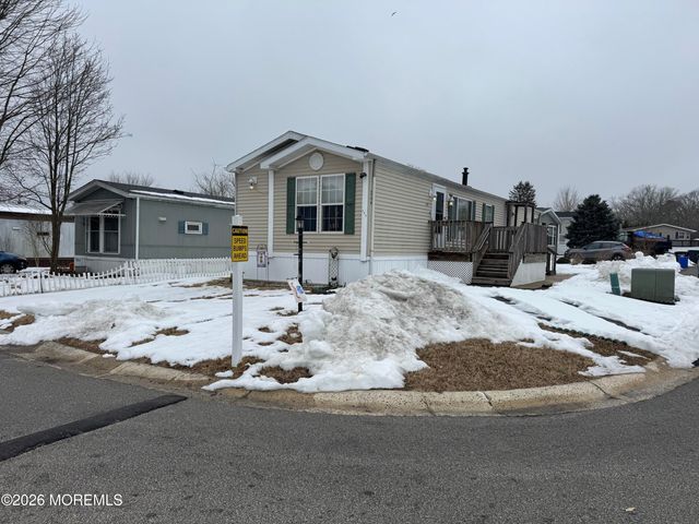 1881 W Route 37 264, Toms River, NJ 08757