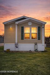 1881 W Route 37 264, Toms River, NJ 08757