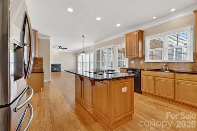 211 Forest Walk Way, Mooresville, NC 28115